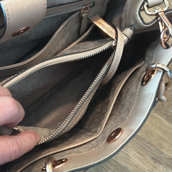 Michael Kors Cynthia Medium Convertible Saffiano Leather Satchel - Picture 9 of 13